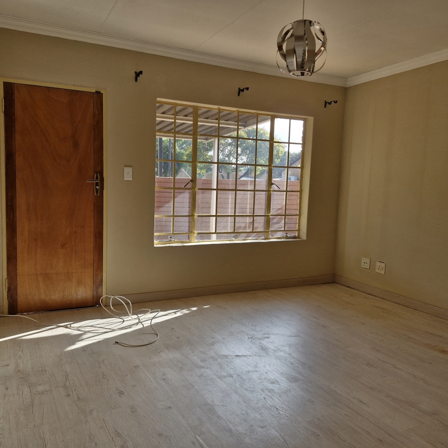 2 Bedroom Property for Sale in Montana Gauteng