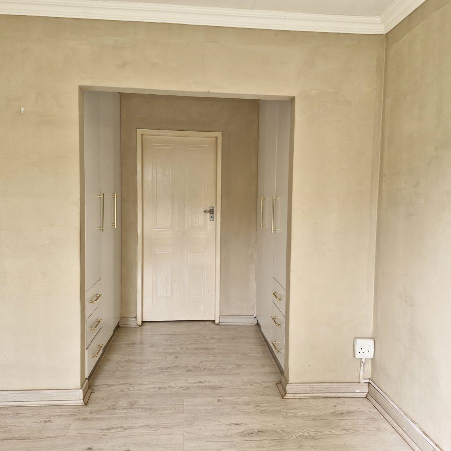 2 Bedroom Property for Sale in Montana Gauteng