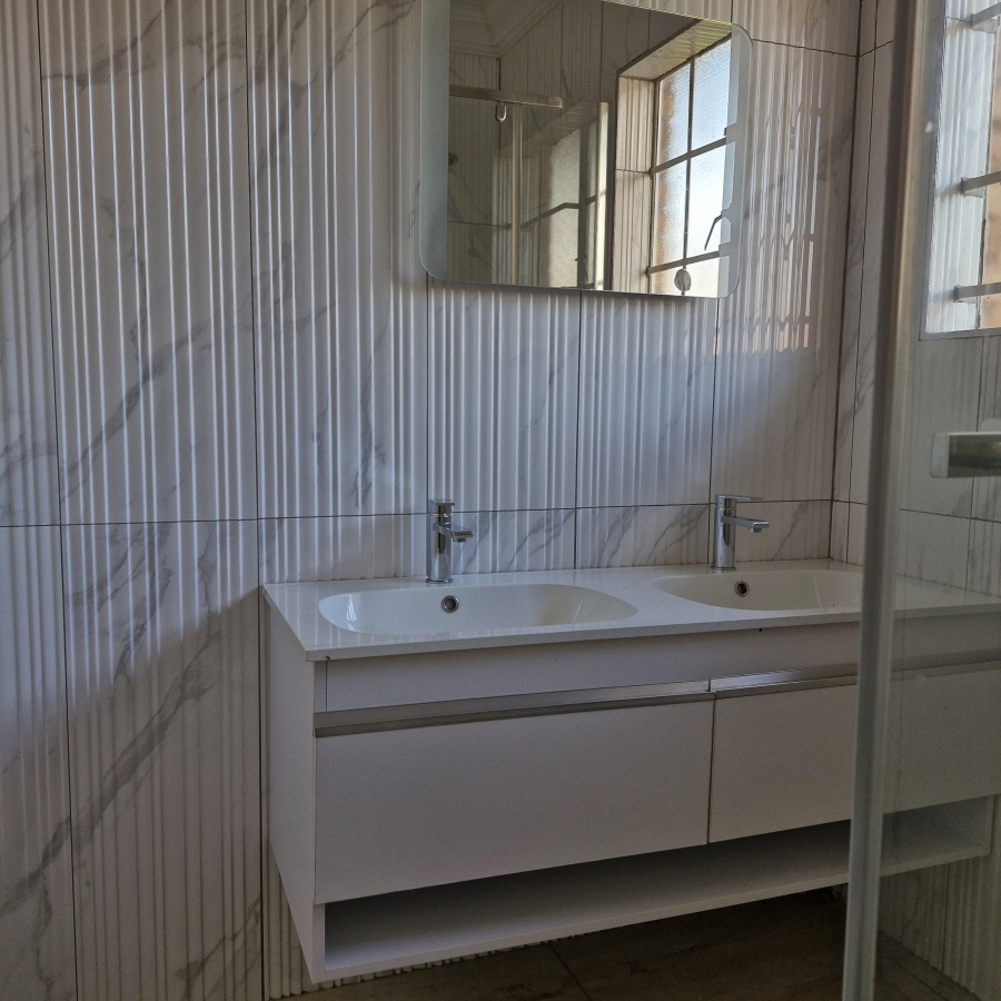 2 Bedroom Property for Sale in Montana Gauteng