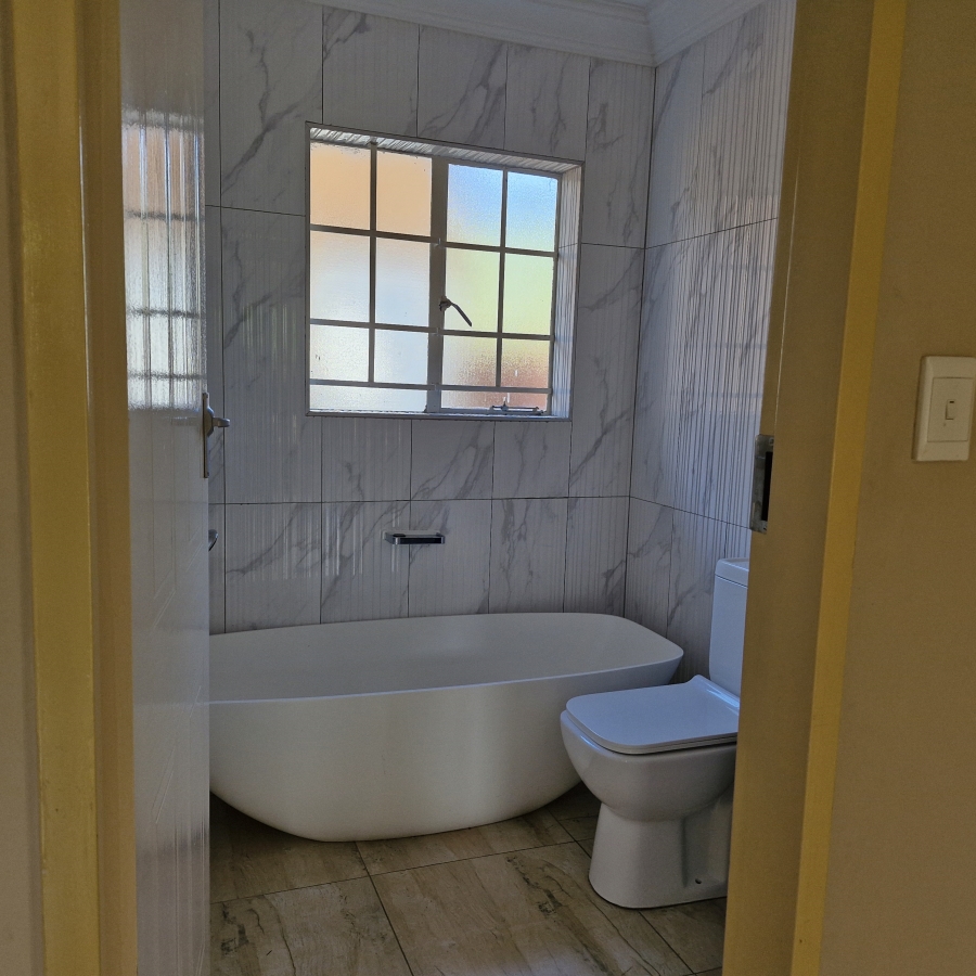 2 Bedroom Property for Sale in Montana Gauteng