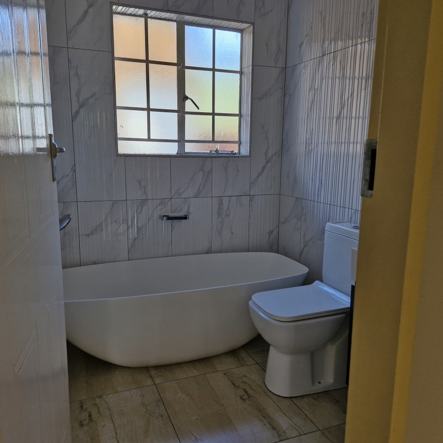 2 Bedroom Property for Sale in Montana Gauteng