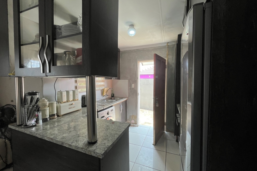 3 Bedroom Property for Sale in Blue Hills Gauteng