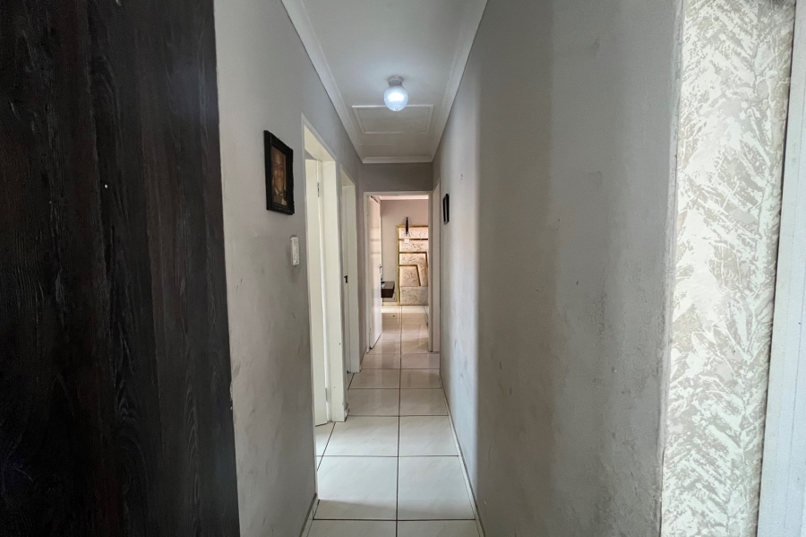 3 Bedroom Property for Sale in Blue Hills Gauteng