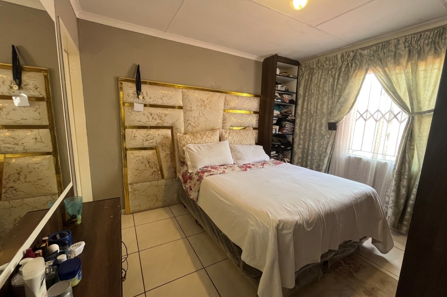 3 Bedroom Property for Sale in Blue Hills Gauteng