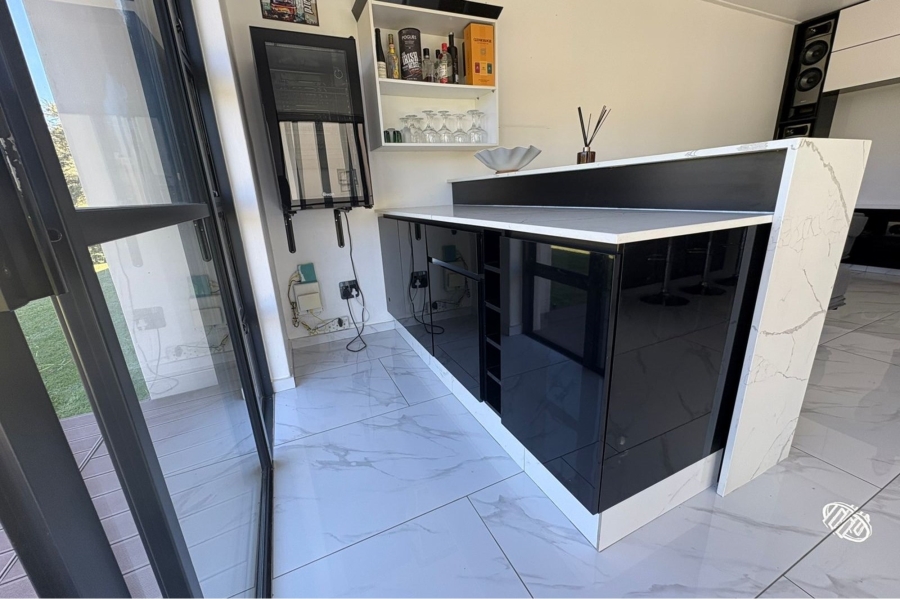 2 Bedroom Property for Sale in Jackal Creek Golf Estate Gauteng