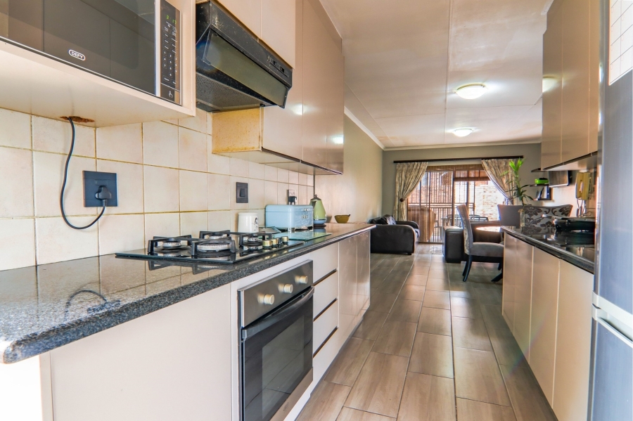 4 Bedroom Property for Sale in Thatchfield Estate Gauteng
