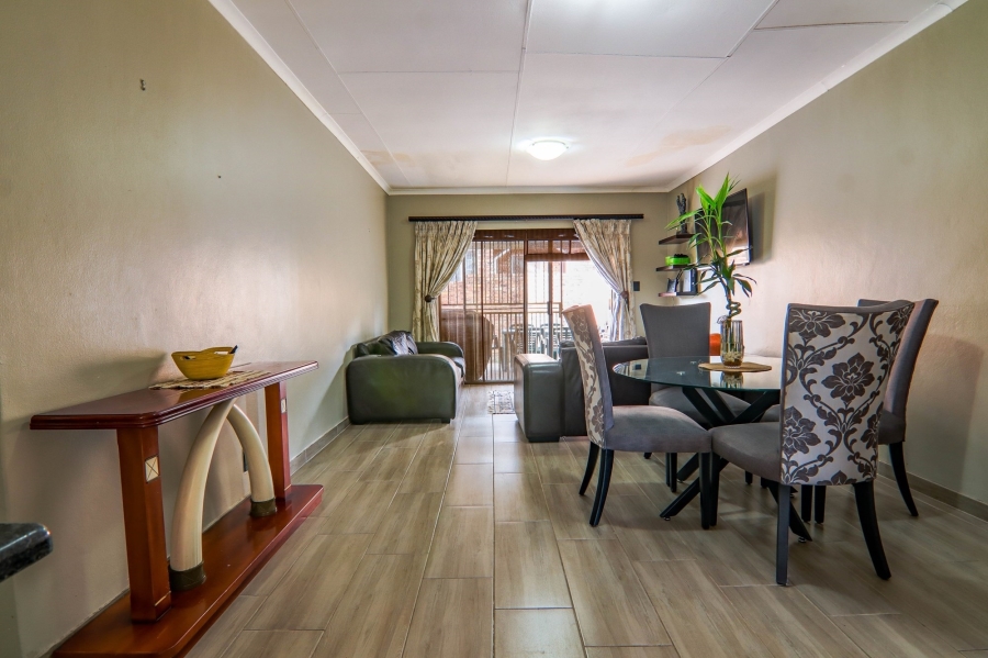 4 Bedroom Property for Sale in Thatchfield Estate Gauteng