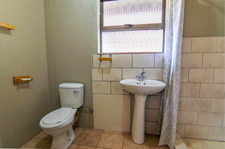 4 Bedroom Property for Sale in Thatchfield Estate Gauteng