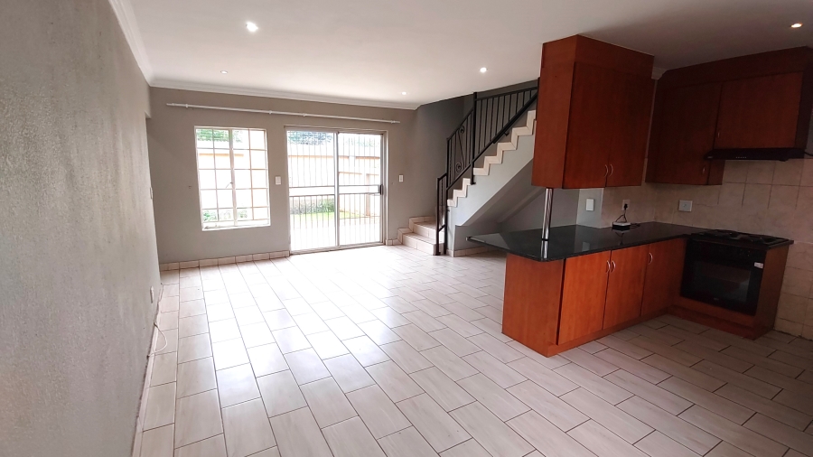 3 Bedroom Property for Sale in Annlin Gauteng