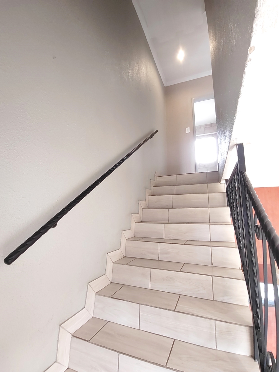 3 Bedroom Property for Sale in Annlin Gauteng