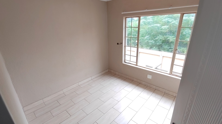 3 Bedroom Property for Sale in Annlin Gauteng
