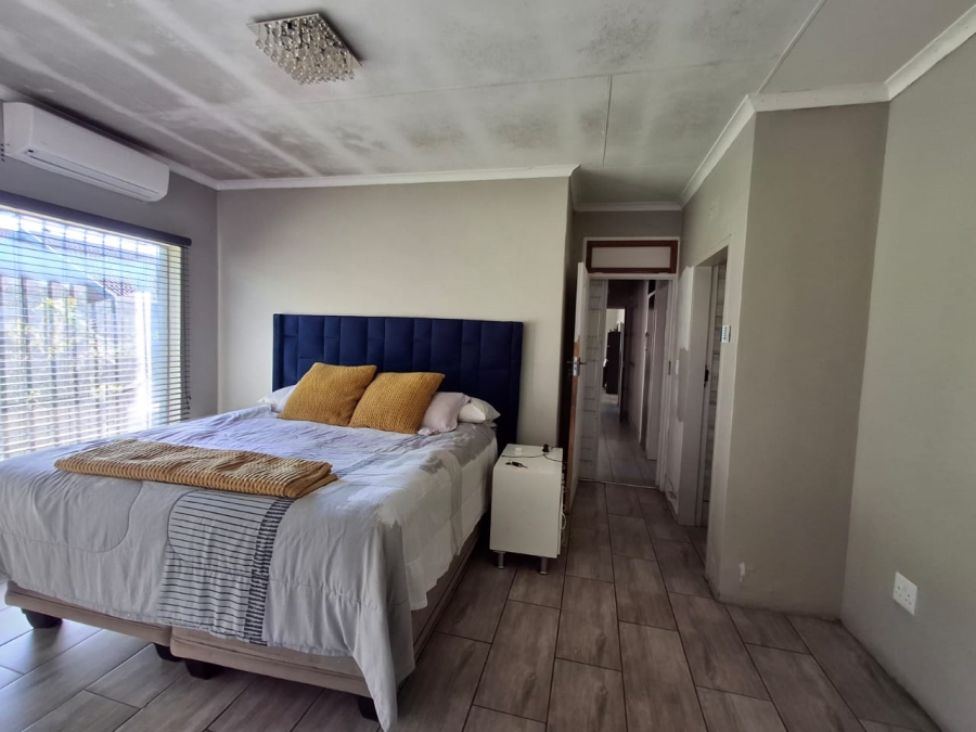 4 Bedroom Property for Sale in Ravenswood Gauteng