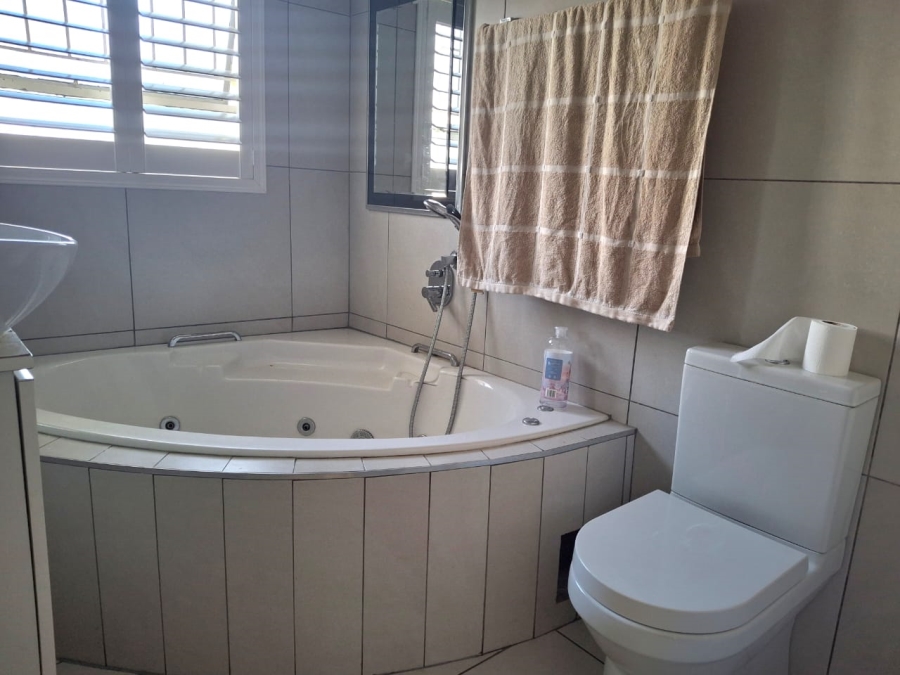4 Bedroom Property for Sale in Ravenswood Gauteng