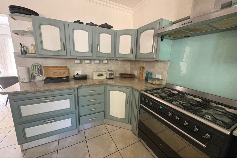 3 Bedroom Property for Sale in Bryanston Gauteng