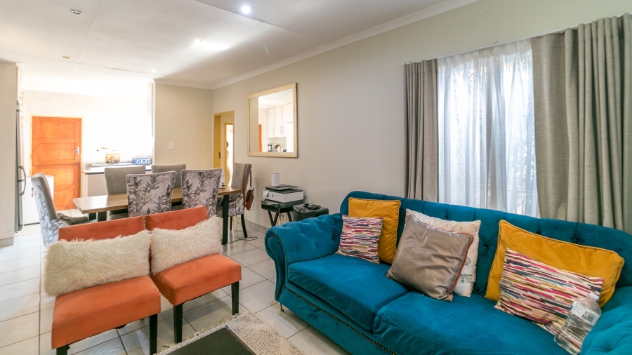 3 Bedroom Property for Sale in Noordwyk Gauteng