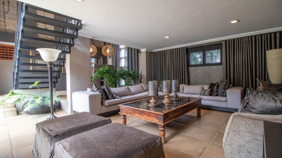 4 Bedroom Property for Sale in Glen Marais Gauteng