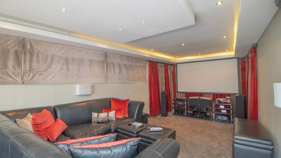 4 Bedroom Property for Sale in Glen Marais Gauteng