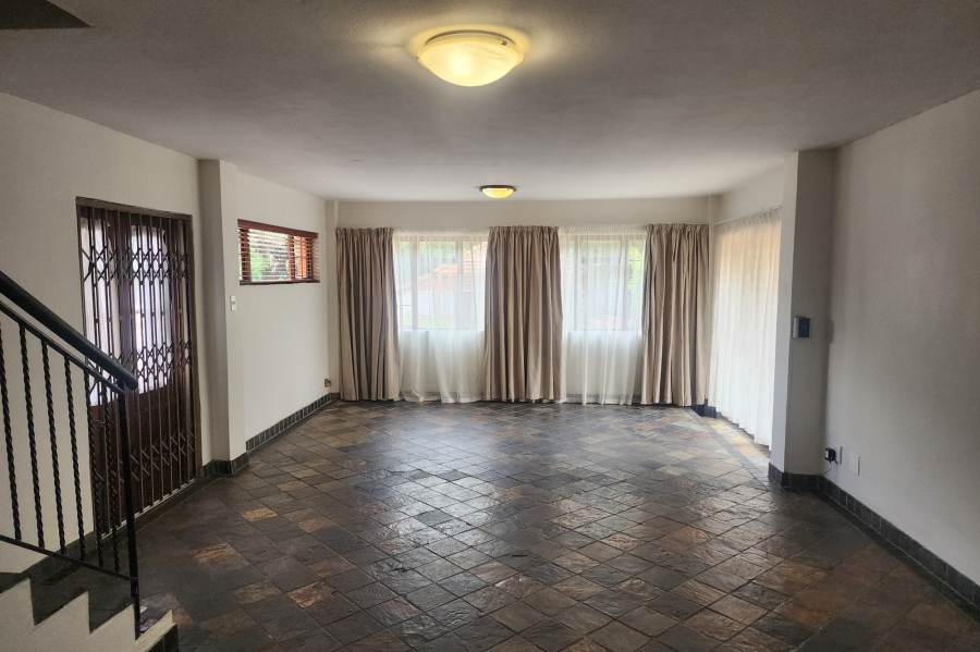 4 Bedroom Property for Sale in Murrayfield Gauteng