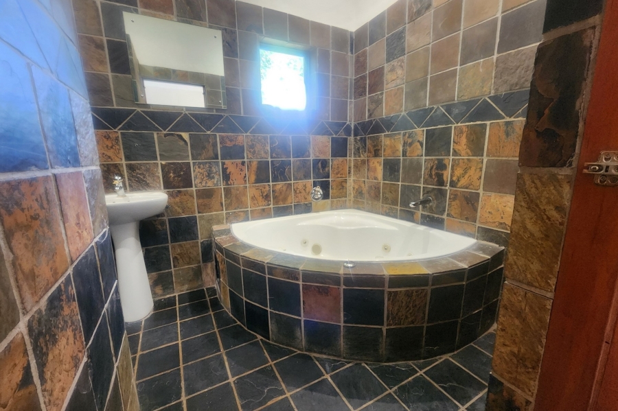 4 Bedroom Property for Sale in Murrayfield Gauteng