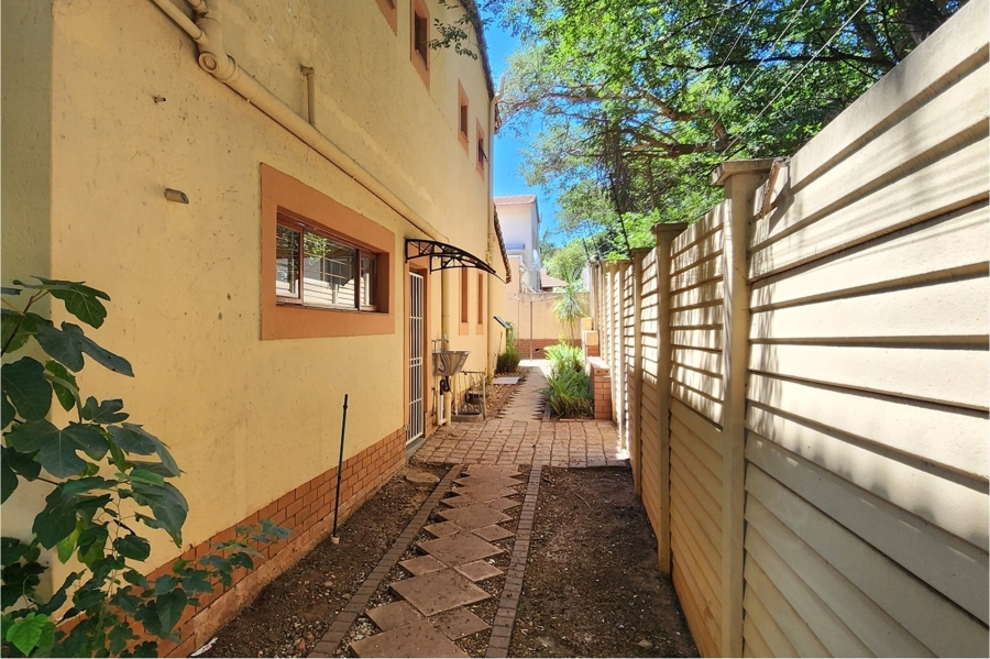 4 Bedroom Property for Sale in Murrayfield Gauteng