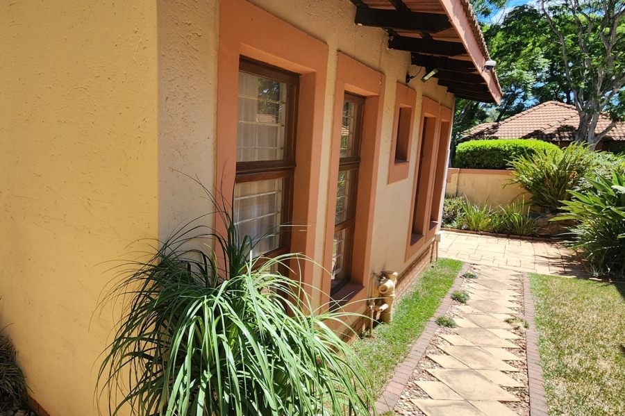 4 Bedroom Property for Sale in Murrayfield Gauteng