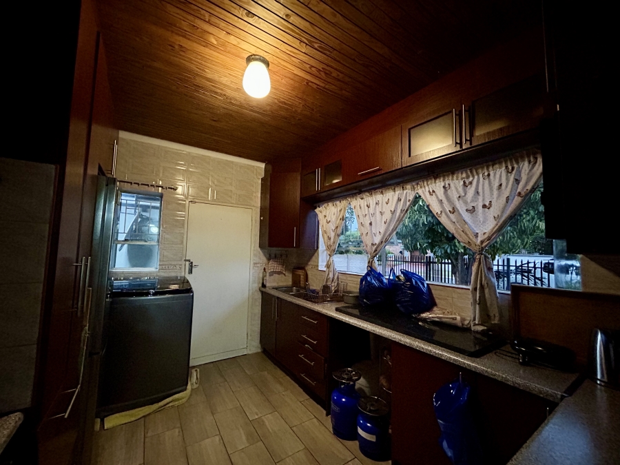 3 Bedroom Property for Sale in Dorandia Gauteng