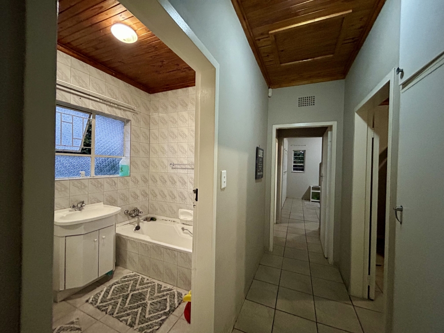 3 Bedroom Property for Sale in Dorandia Gauteng