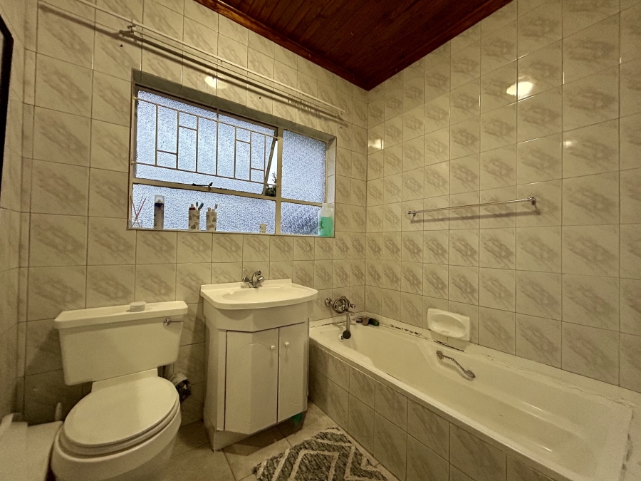 3 Bedroom Property for Sale in Dorandia Gauteng