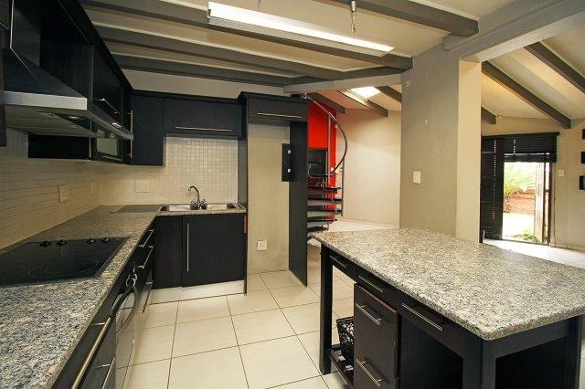 2 Bedroom Property for Sale in Kensington Gauteng