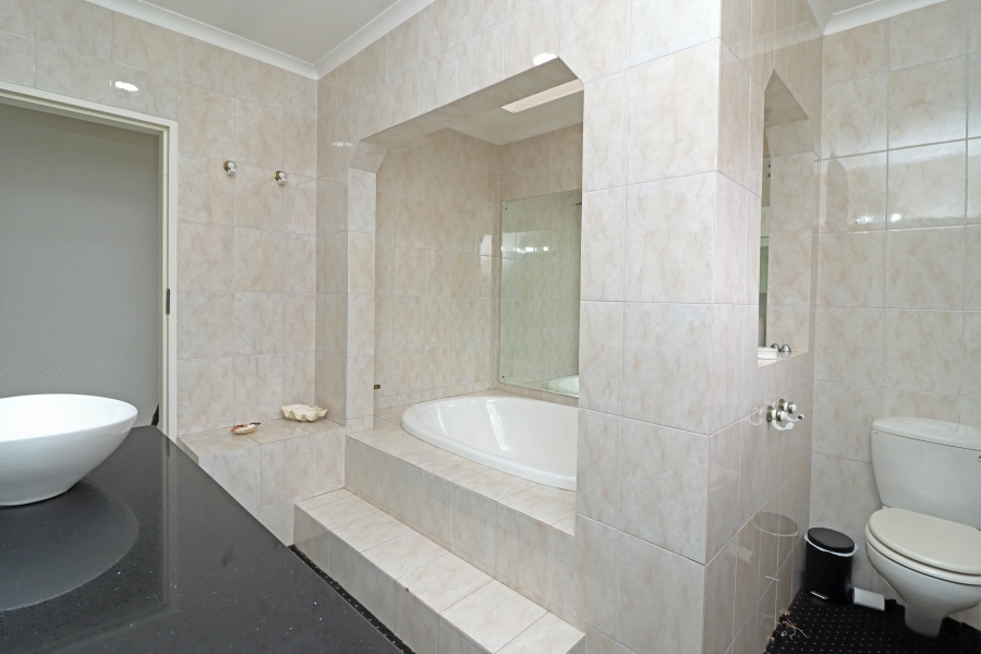 4 Bedroom Property for Sale in Randjesfontein A H Gauteng