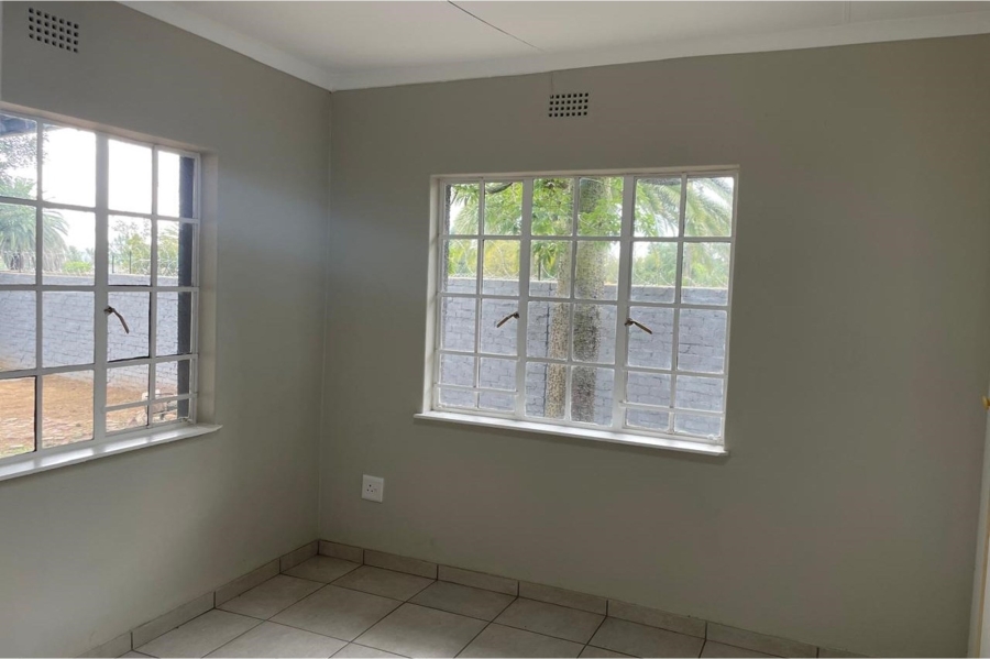 To Let 5 Bedroom Property for Rent in Noordwyk Gauteng