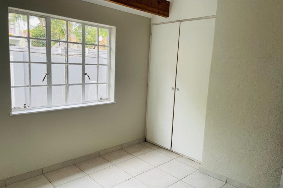 To Let 5 Bedroom Property for Rent in Noordwyk Gauteng