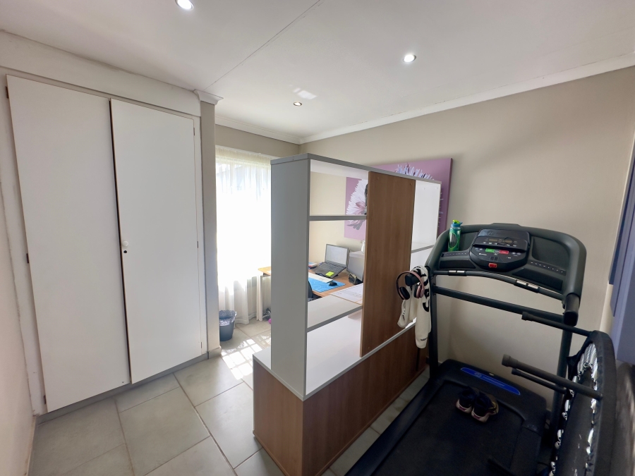 3 Bedroom Property for Sale in Villieria Gauteng