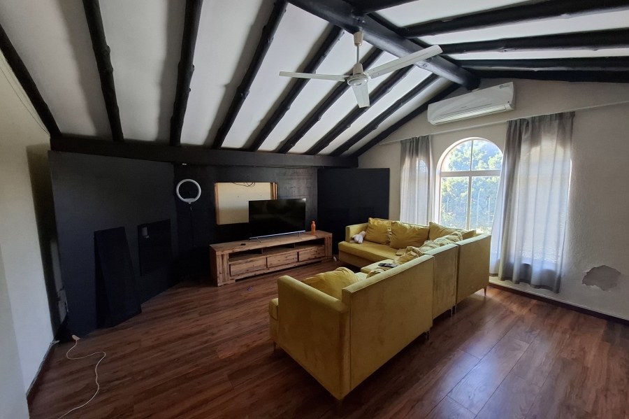 5 Bedroom Property for Sale in Weltevreden Park Gauteng