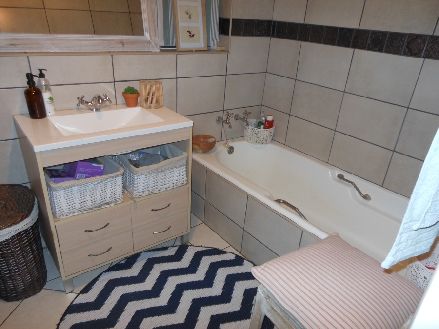 4 Bedroom Property for Sale in Wierda Park Gauteng