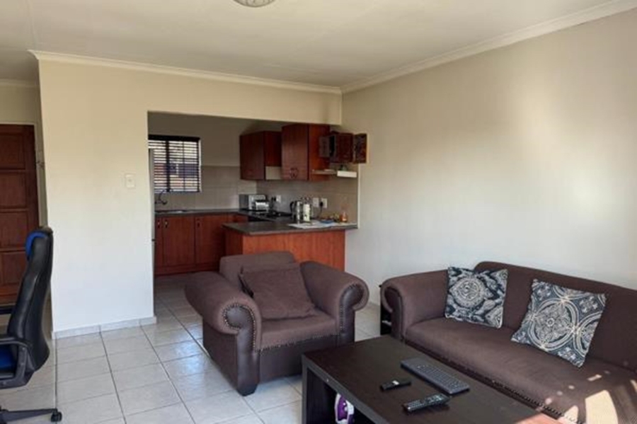 To Let 2 Bedroom Property for Rent in Noordwyk Gauteng