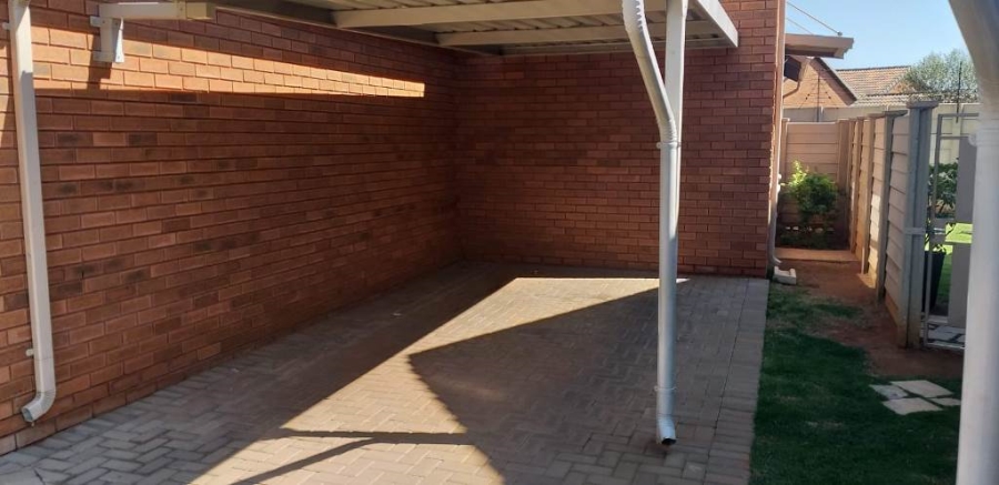 3 Bedroom Property for Sale in Chantelle Gauteng