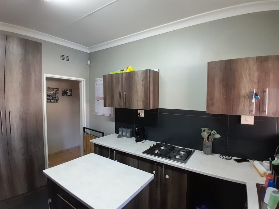 3 Bedroom Property for Sale in Carletonville Central Gauteng