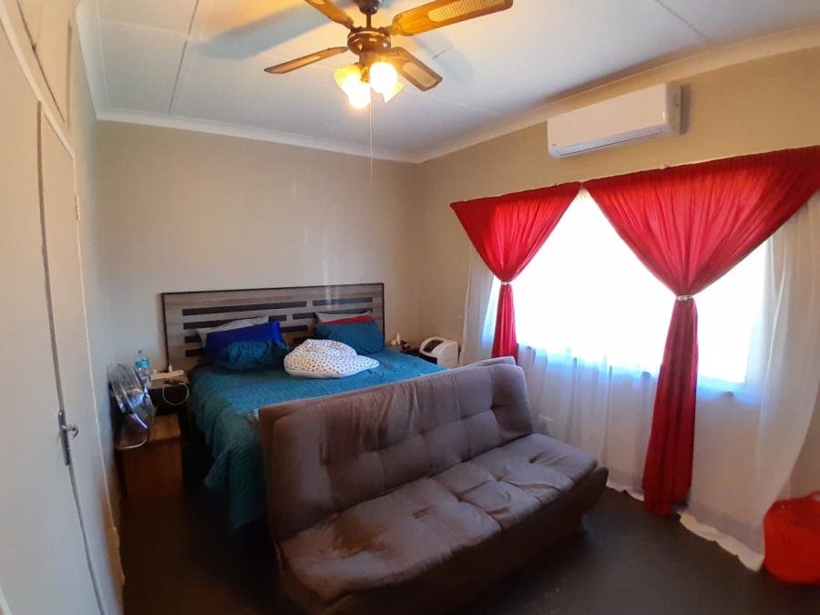 3 Bedroom Property for Sale in Carletonville Central Gauteng