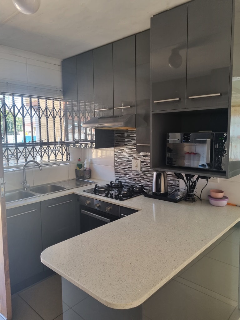 4 Bedroom Property for Sale in The Orchards Gauteng