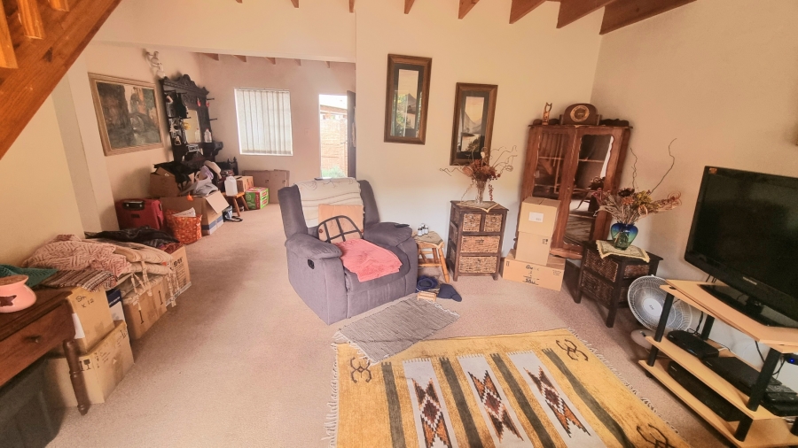 2 Bedroom Property for Sale in Noordwyk Gauteng