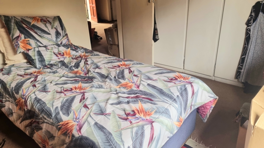 2 Bedroom Property for Sale in Noordwyk Gauteng