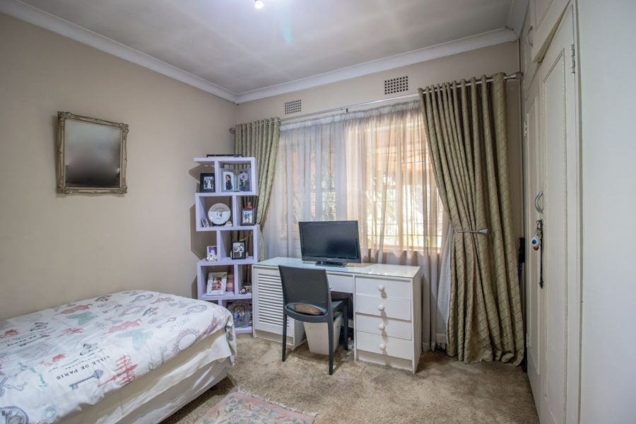 5 Bedroom Property for Sale in Beyers Park Gauteng