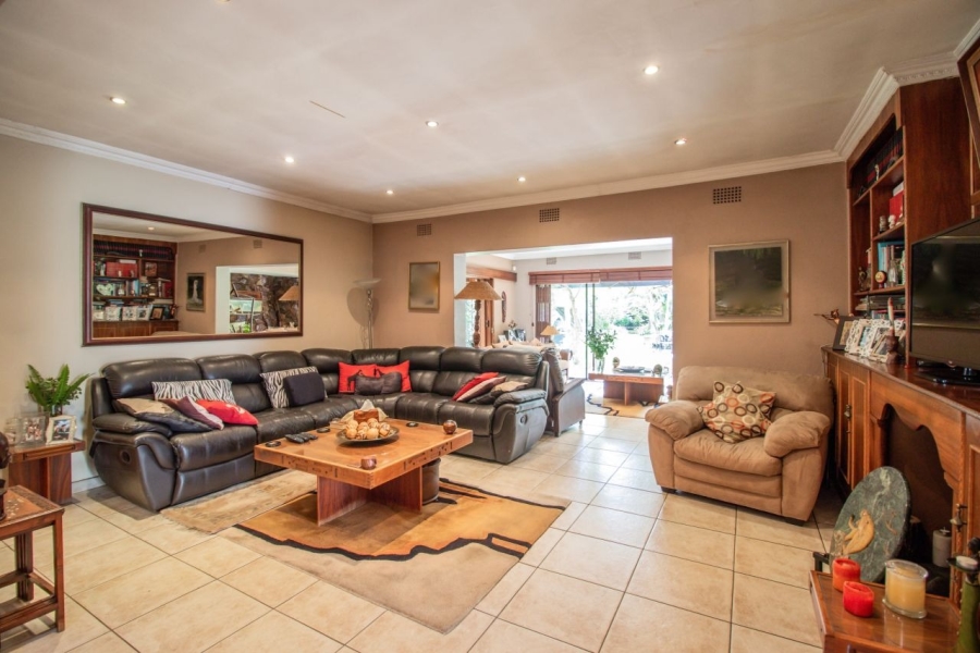 5 Bedroom Property for Sale in Beyers Park Gauteng