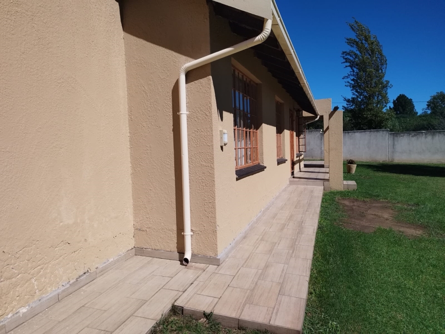 To Let 4 Bedroom Property for Rent in Noordwyk Gauteng