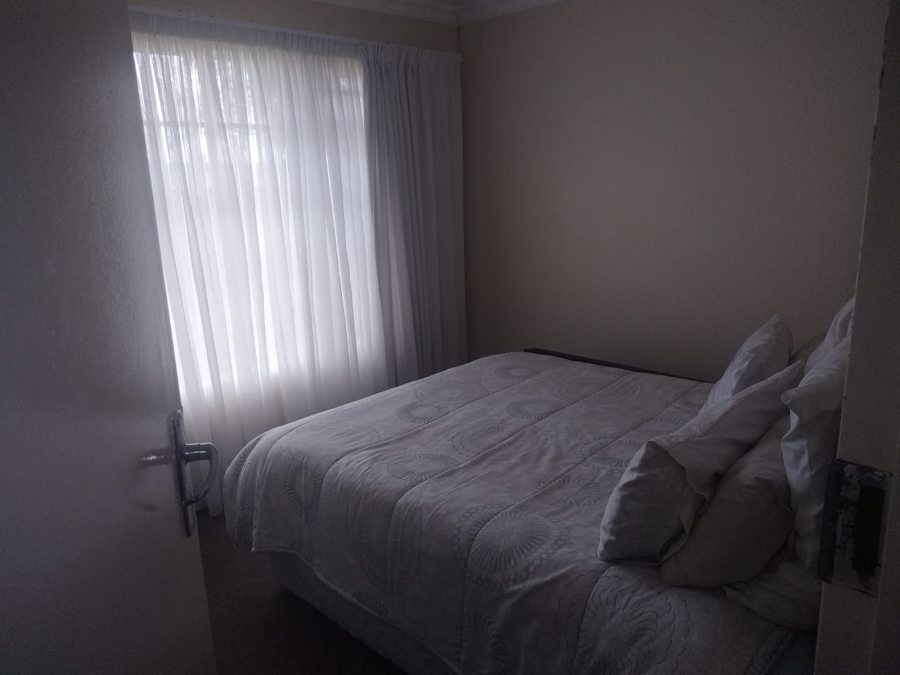 To Let 4 Bedroom Property for Rent in Noordwyk Gauteng