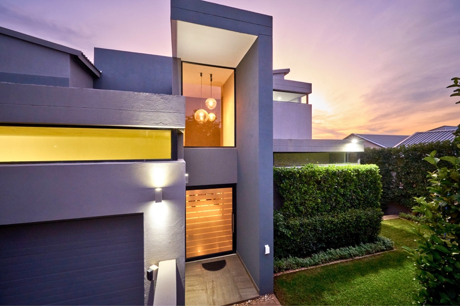 4 Bedroom Property for Sale in Waterfall Country Village Gauteng