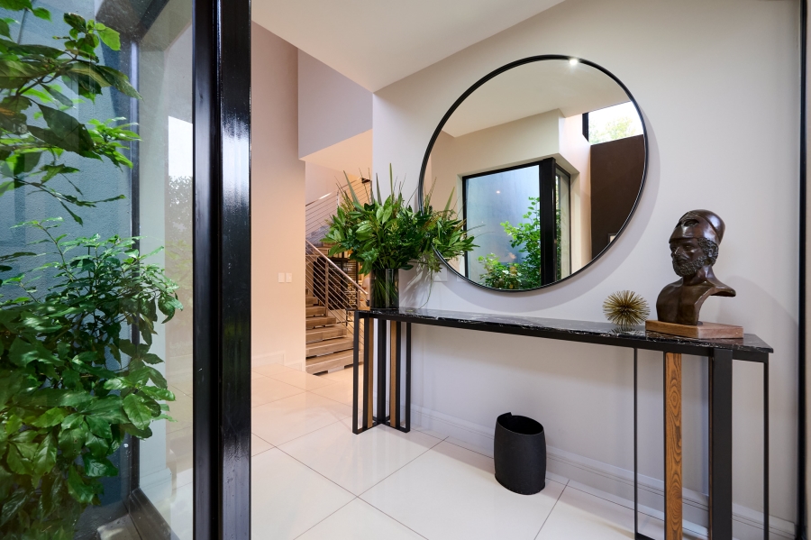 4 Bedroom Property for Sale in Waterfall Country Village Gauteng