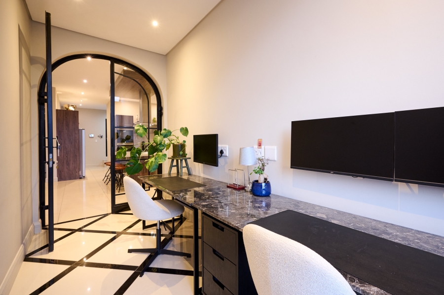 4 Bedroom Property for Sale in Waterfall Country Village Gauteng