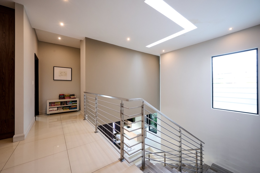 4 Bedroom Property for Sale in Waterfall Country Village Gauteng